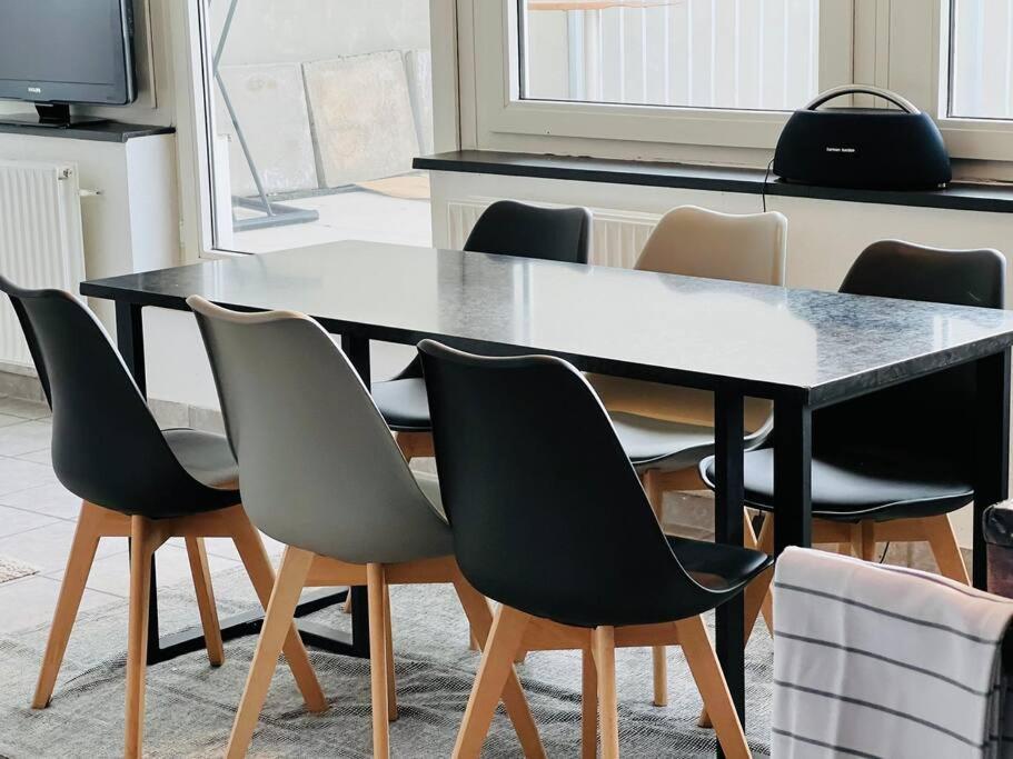 Zentrales Grosszuegiges Apartment Mit Dachterrasse! Бохум Екстер'єр фото